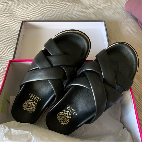 Vince Camuto Women's Chavelle Platform Slide Sandal - Picture 2 of 6